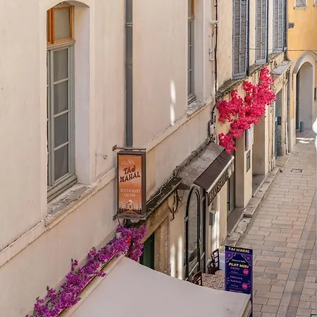 Cœur De - Ambiance Aux Pieds Arènes Appartement *